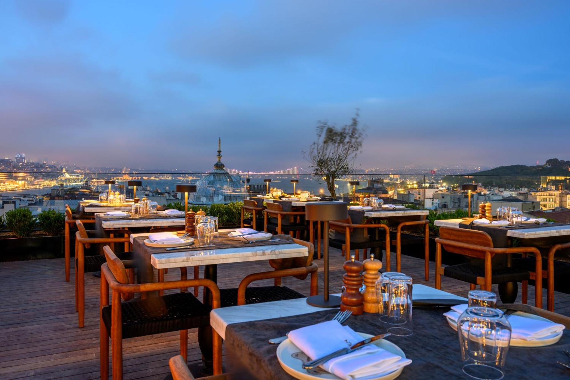 Orient Occident Hotel Istanbul, Autograph Collection Екстериор снимка