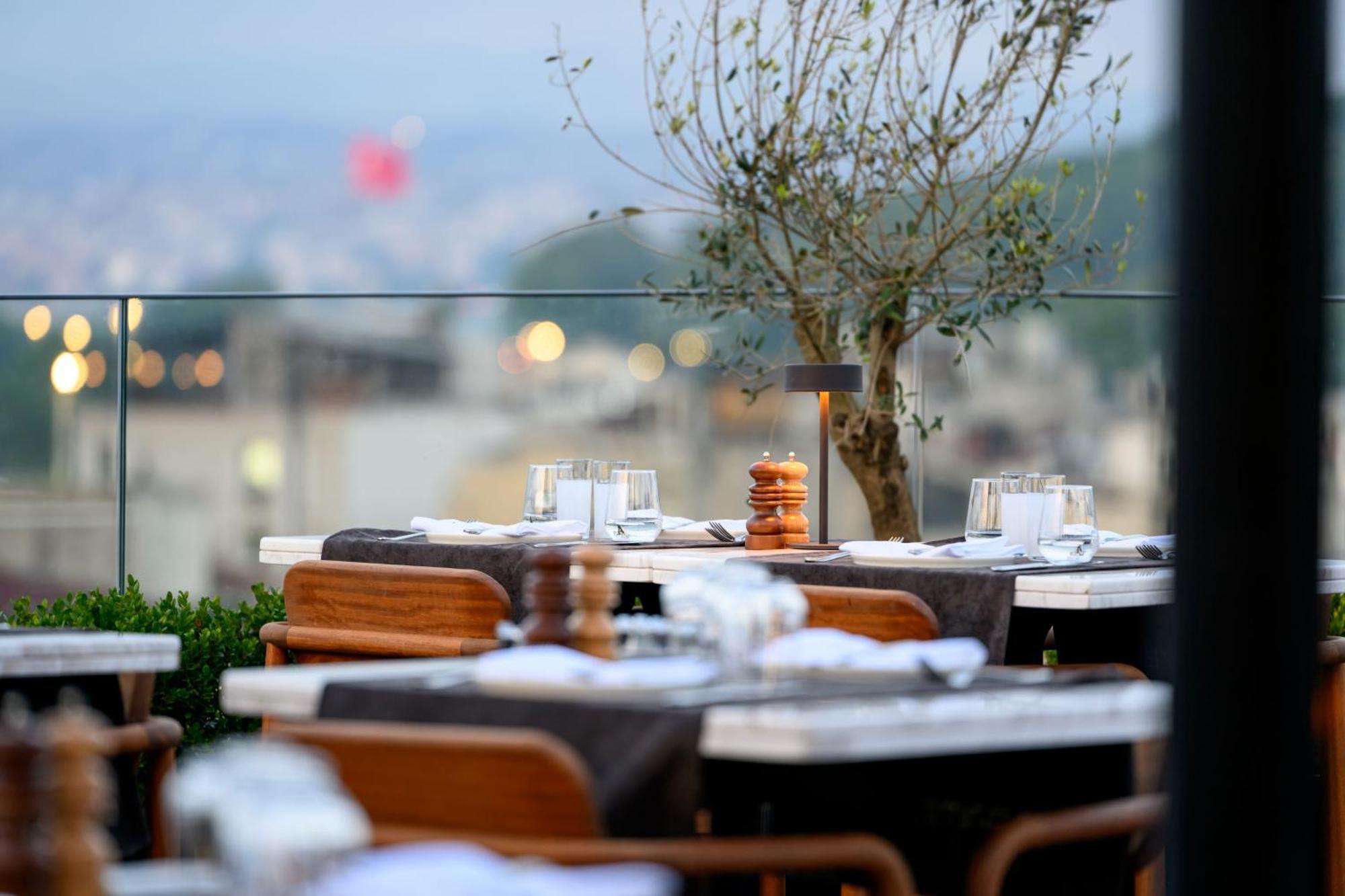 Orient Occident Hotel Istanbul, Autograph Collection Екстериор снимка