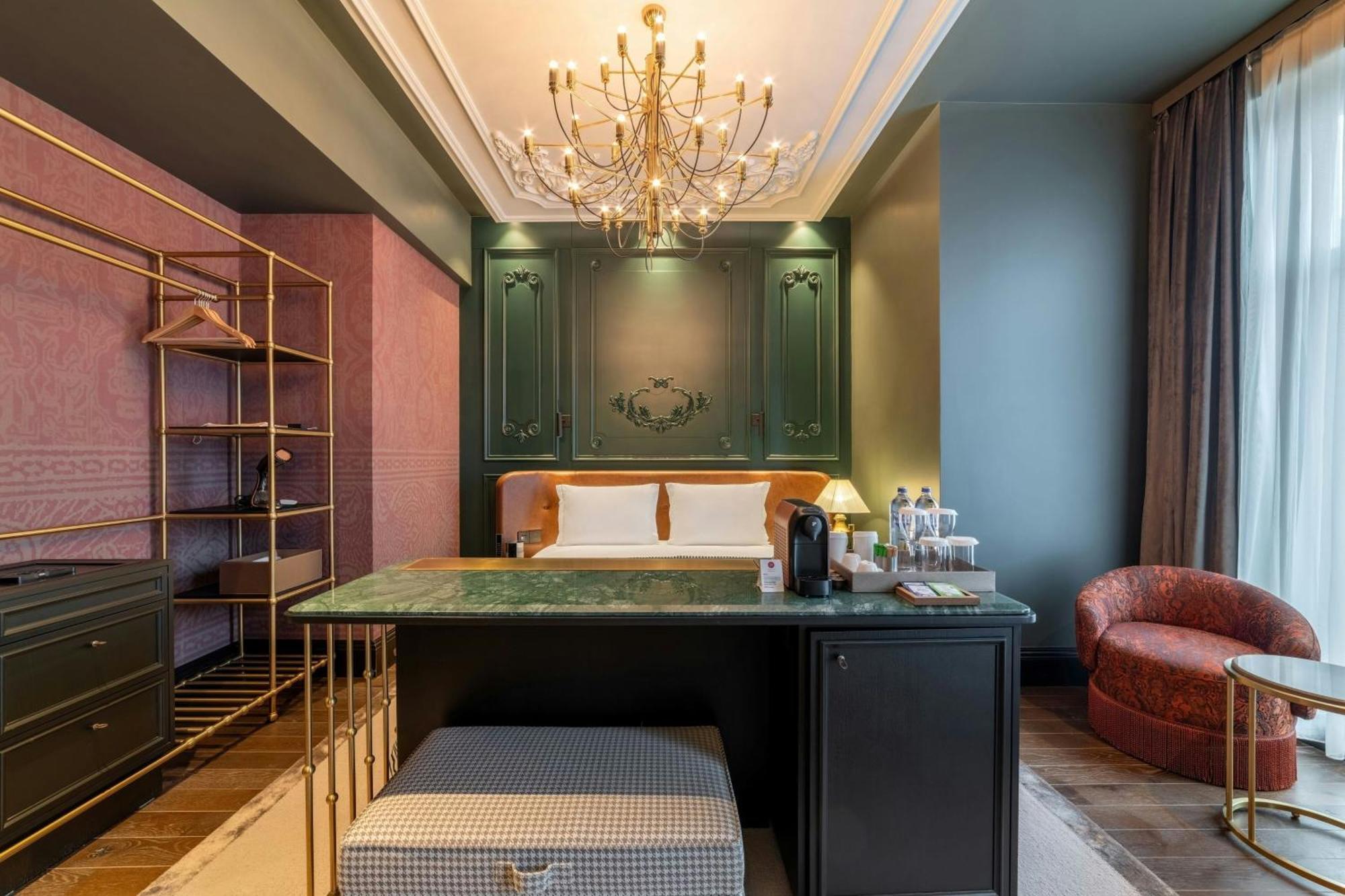 Orient Occident Hotel Istanbul, Autograph Collection Екстериор снимка